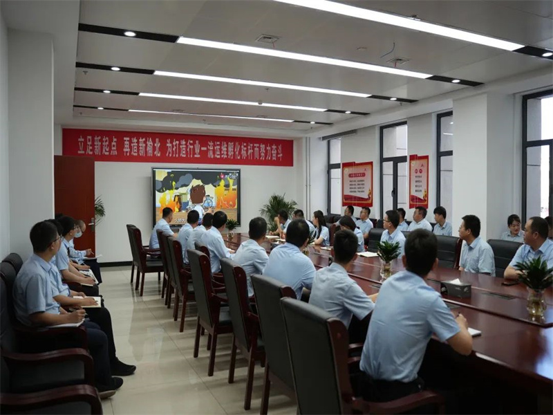 公司所屬各單位舉辦安全生產(chǎn)宣傳咨詢(xún)?nèi)栈顒?dòng)（3）.jpg